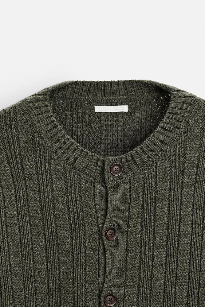 TEXTURED WEAVE WOVEN CARDIGAN