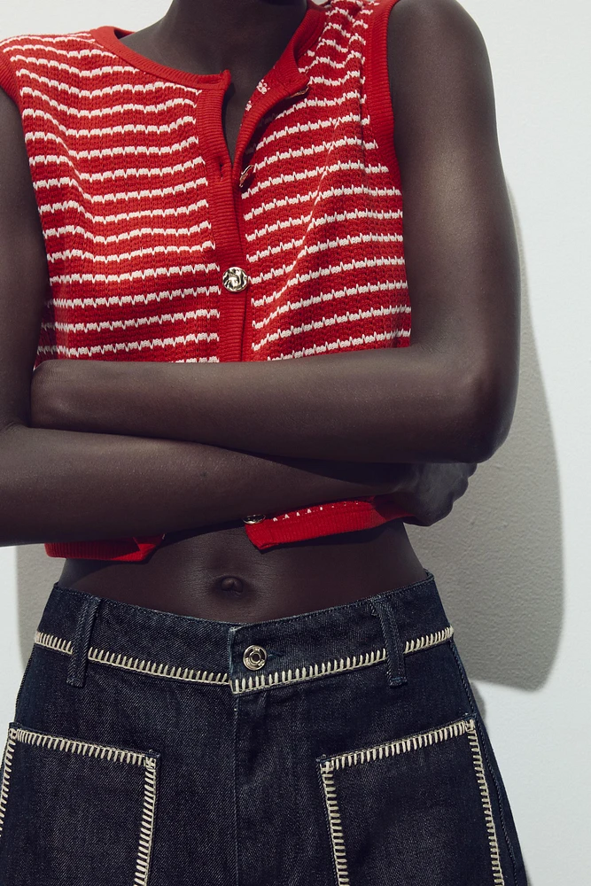 TOP GILET JACQUARD BOUTONS