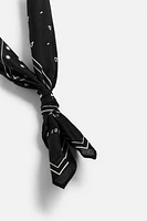 CONTRAST PRINT BANDANA