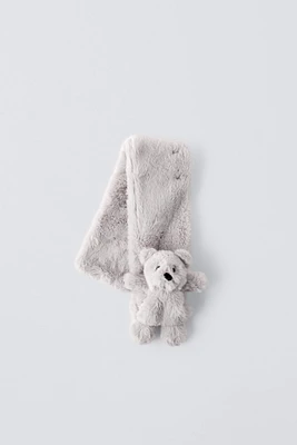 FAUX FUR BEAR SCARF