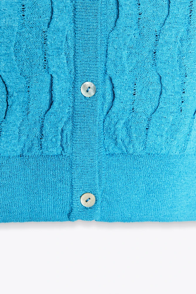 TOP TEXTURÉ EN MAILLE