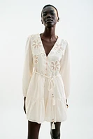 ROBE STRUCTURE BRODERIES