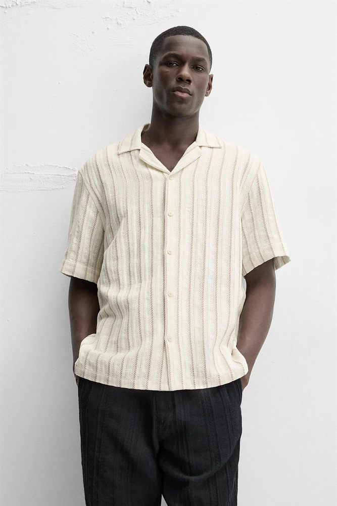 TEXTURED STRIPE SHIRT