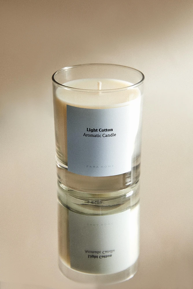 G) LIGHT COTTON SCENTED CANDLE