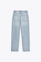 HIGH-WAIST RIPPED MOM FIT JEANS
