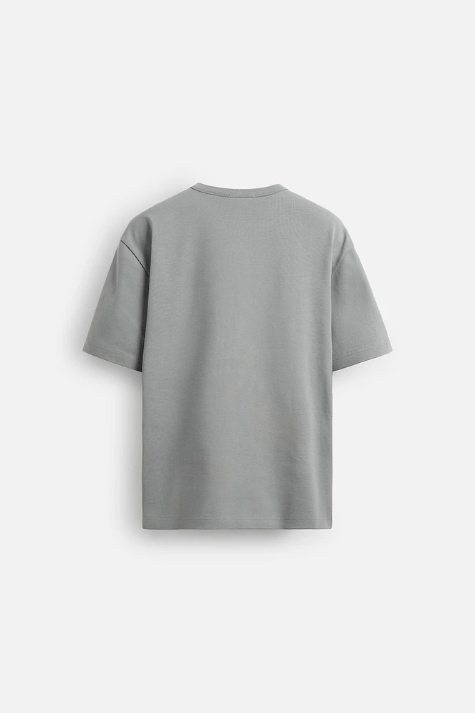 HEAVYWEIGHT T-SHIRT LIMITED EDITION