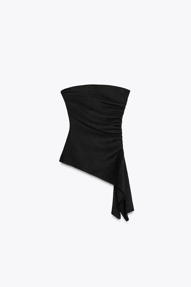 TEXTURED BANDEAU TOP
