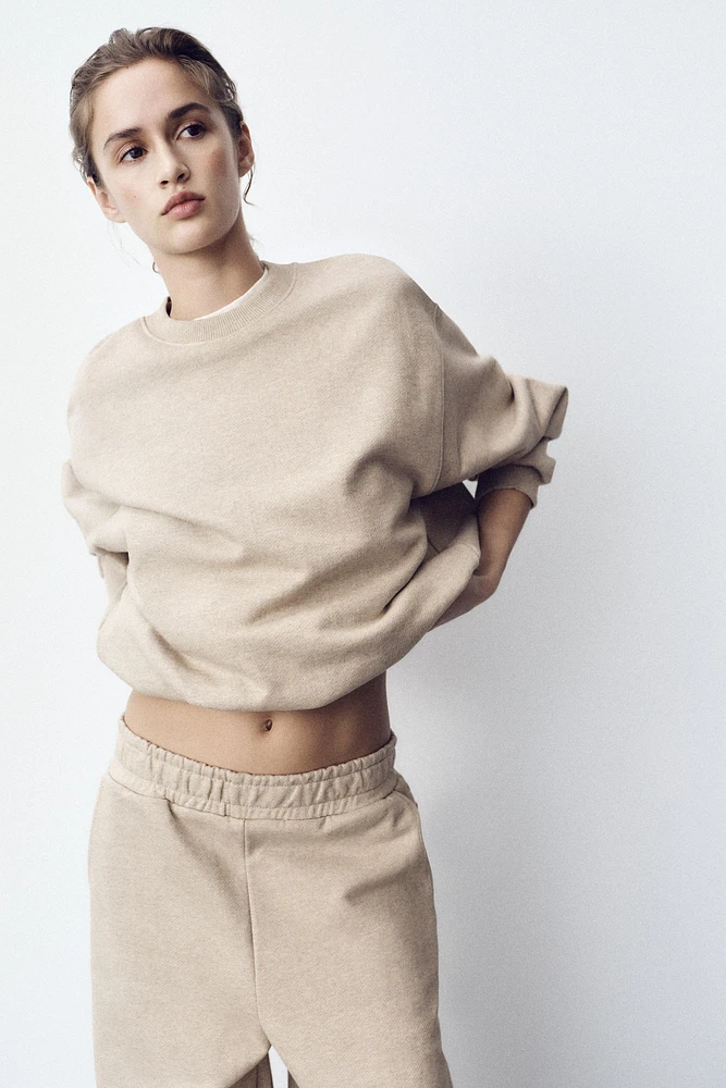 BALLOON CROPPED SWEATSHIRT