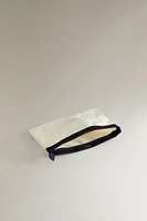 WATERPROOF TOILETRY BAG