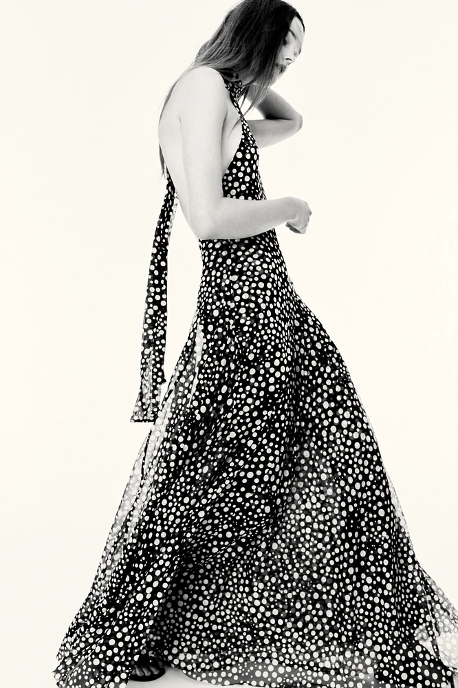 ROBE HALTER À POIS