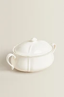 EARTHENWARE TUREEN WITH RAISED-DESIGN EDGE