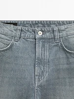 Tapered fit jeans