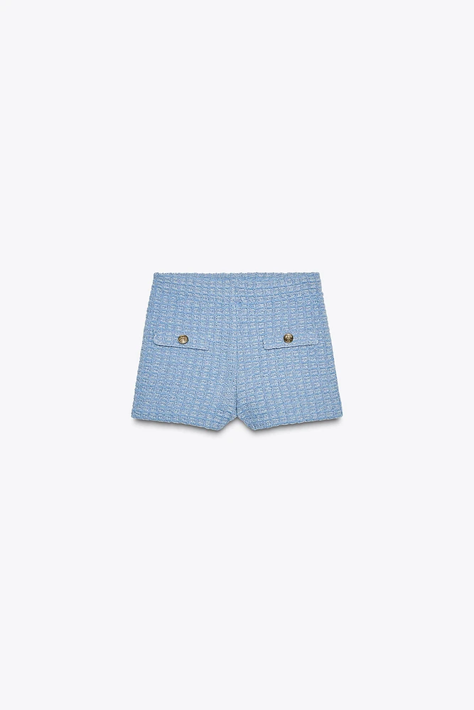 HIGH-WAISTED STRETCH SHORTS