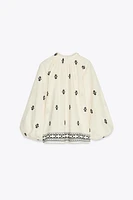 BLOUSE BRODÉE