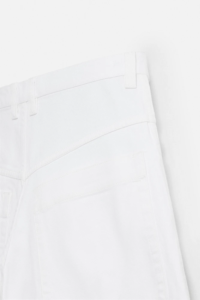 OVERSIZED FIT DENIM BERMUDA SHORTS