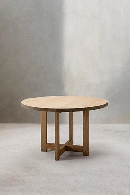 TABLE 02