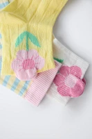 THREE-PACK OF FLORAL SOCKS
