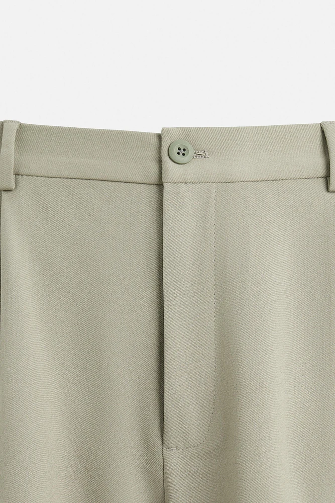 REGULAR FIT COMFORT SHORTS