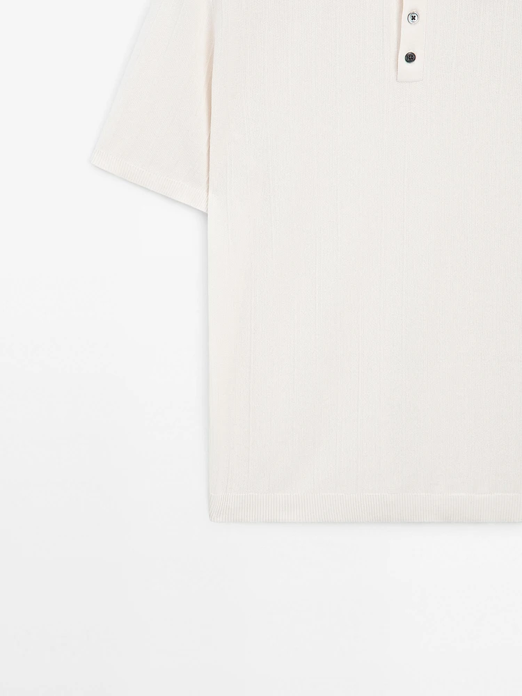 100% cotton textured knit polo shirt