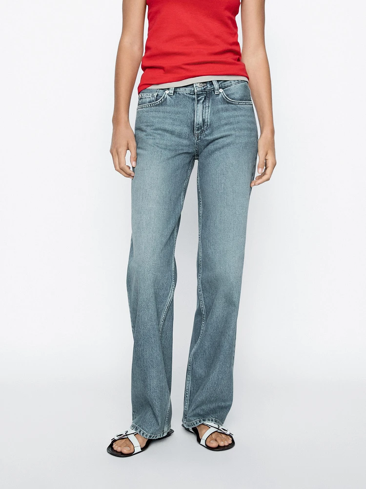 Low-rise straight-leg jeans