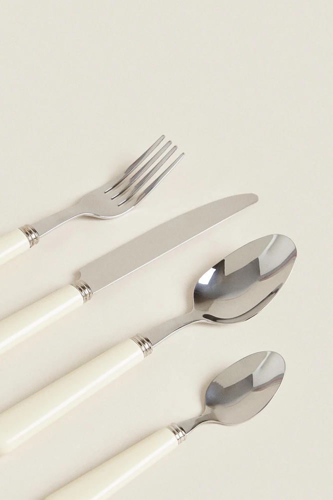 4-PIECE FLATWARE SET WITH CREAM HANDLE