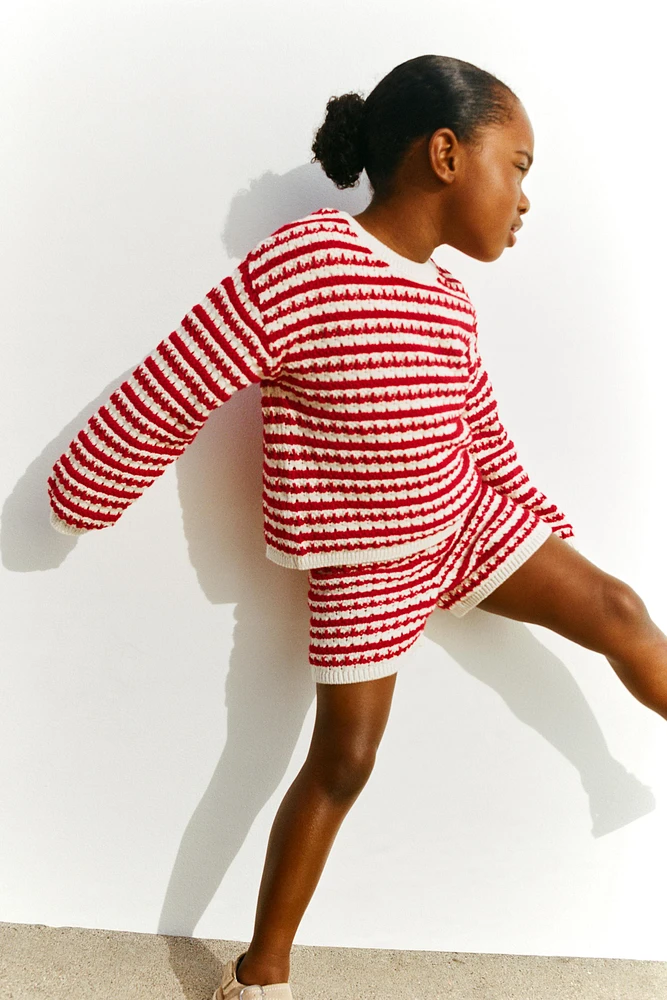 STRIPED CHUNKY KNIT SWEATER