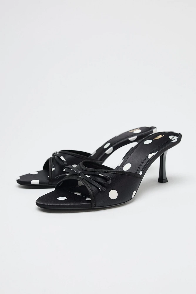 SATIN EFFECT POLKA DOT SANDALS
