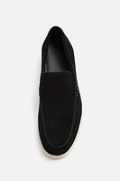 CASUAL LEATHER LOAFERS