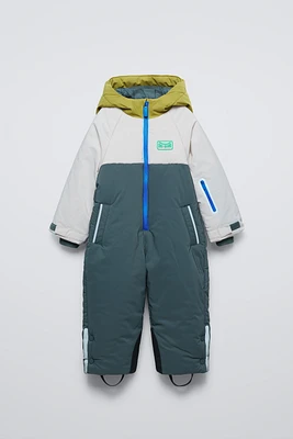 WATER REPELLENT AND WINDPROOF HOODED SNOW SUIT SKI COLLECTION