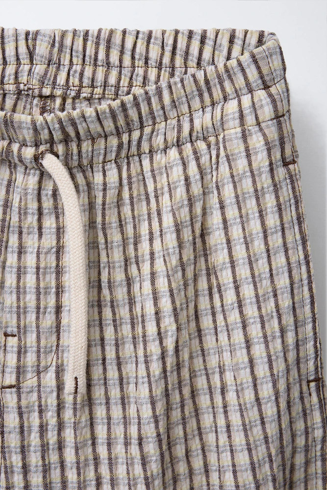 STRAIGHT TEXTURED PLAID PANTS