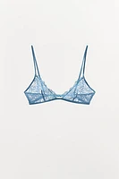 BRALETTE TRIANGLE EN DENTELLE