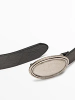 Leather belt with oval plate buckle