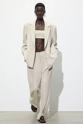 OVERSIZED BLAZER WITH SHOULDER PADS