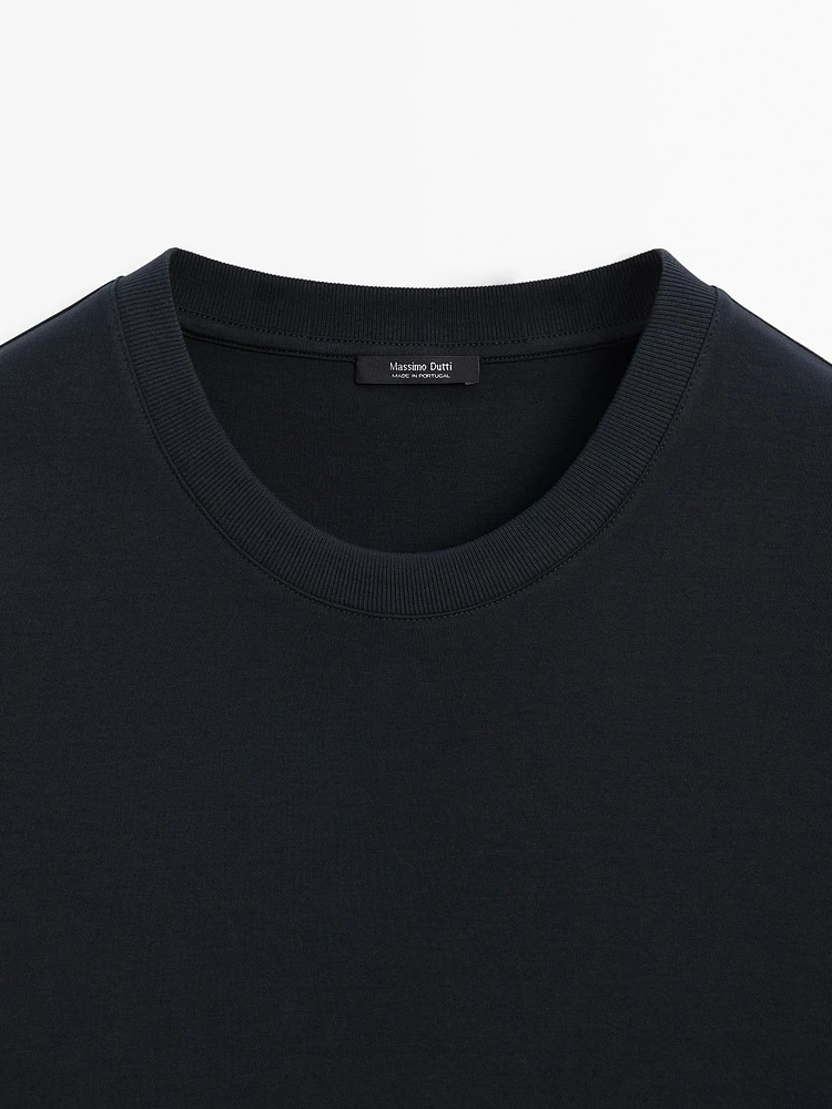 T-shirt medium weight 100 % coton