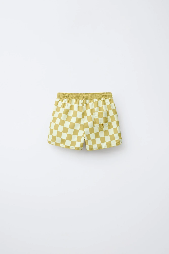 6-14 YEARS/CHECKERBOARD SWIM SHORTS