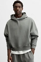 BOXY FIT PATCH SWEATSHIRT