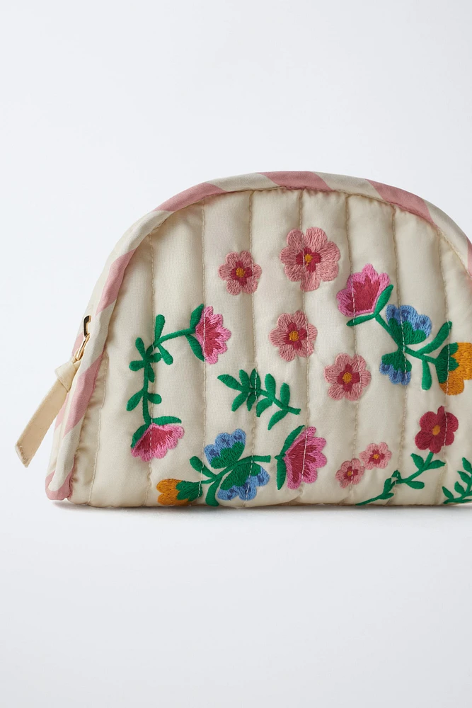 EMBROIDERED TOILETRY BAG