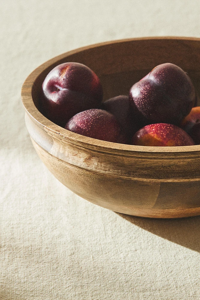 WOODEN SALAD BOWL