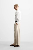 PANTALON DE COSTUME STRUCTURÉ EN LIN