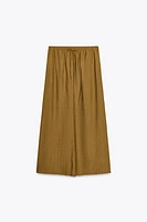 WRINKLED EFFECT MIDI SKIRT