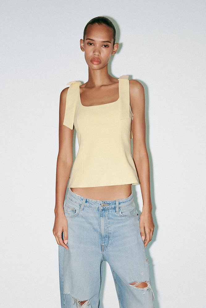 TOP ÉLASTIQUE LACETS