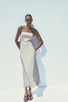 ROBE SATINÉE HAUT FOULARD