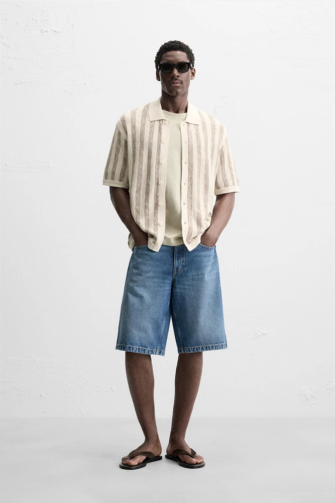 VERTICAL STRIPED KNIT SHIRT
