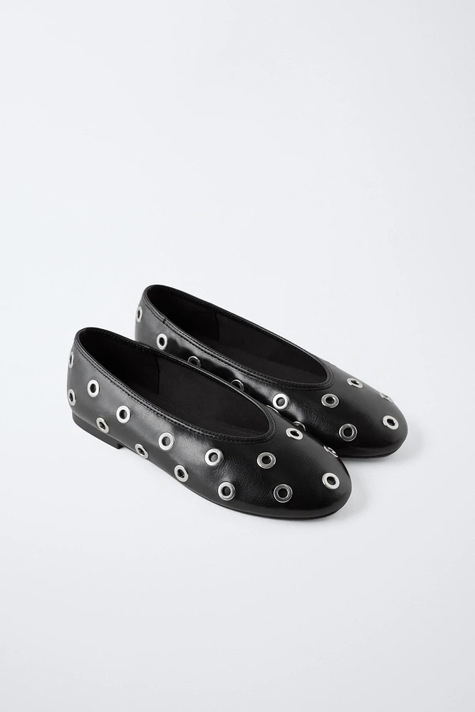 STUDDED BALLET FLATS