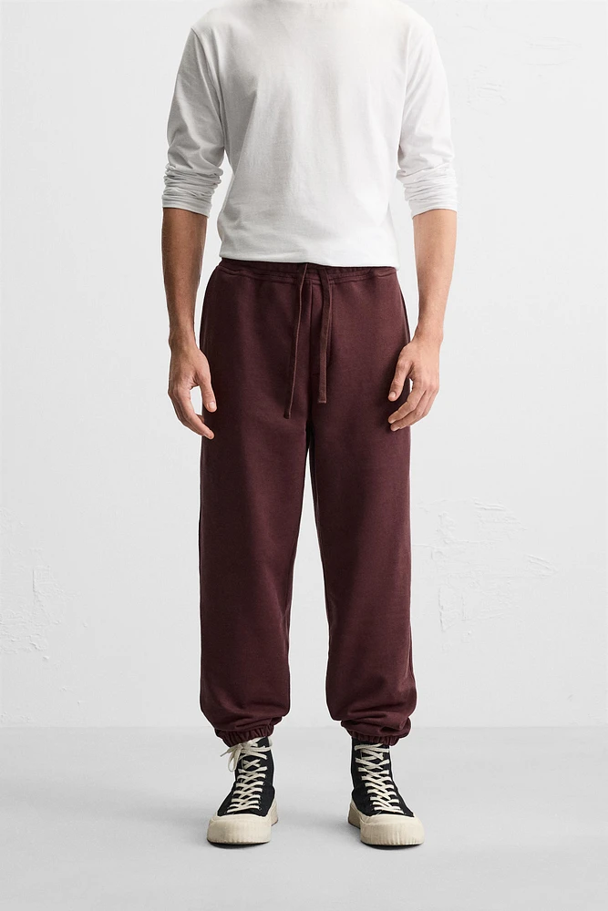 BASIC JOGGING PANTS