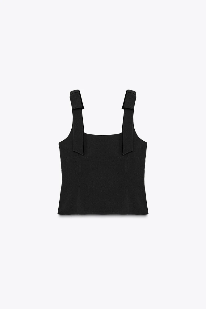 BOW DETAIL STRETCH TOP