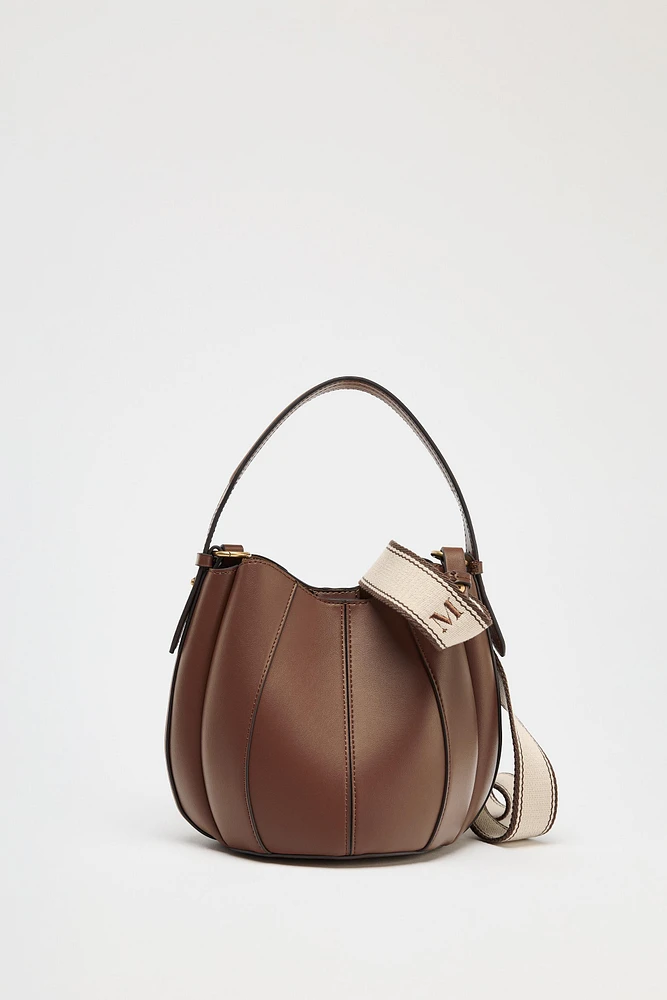 TOPSTITCHED BUCKET BAG