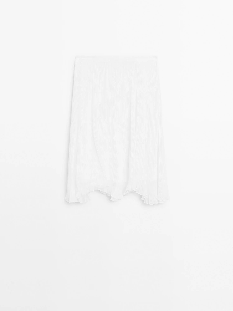 Pleated skirt with godet detail