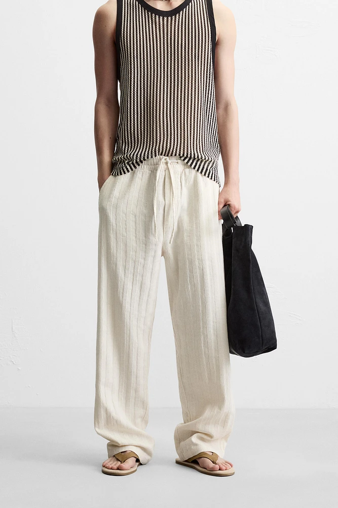 PANTALON JACQUARD RAYÉ