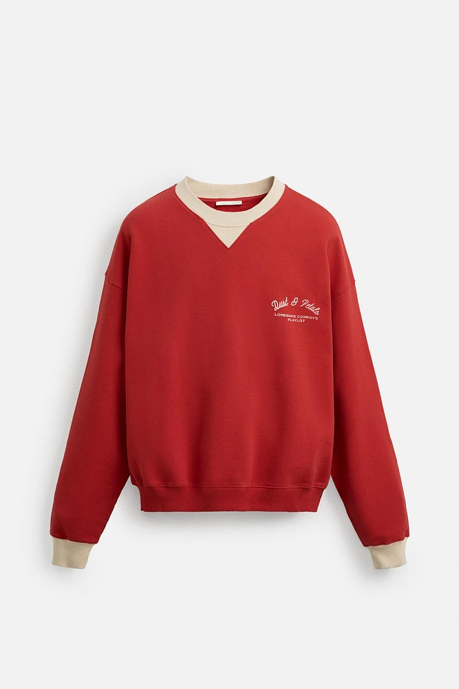 SWEAT À IMPRIMÉ GRAPHIQUE